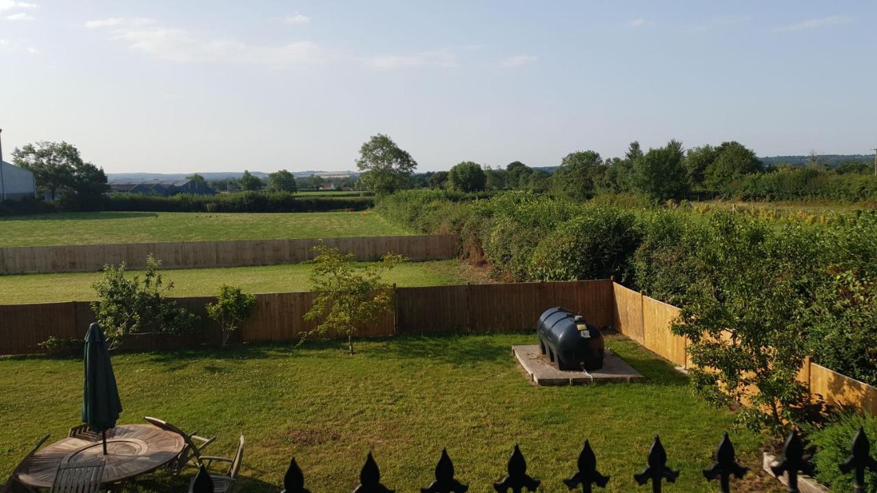 Millbatch Farm Bed and Breakfast Glastonbury Exteriör bild